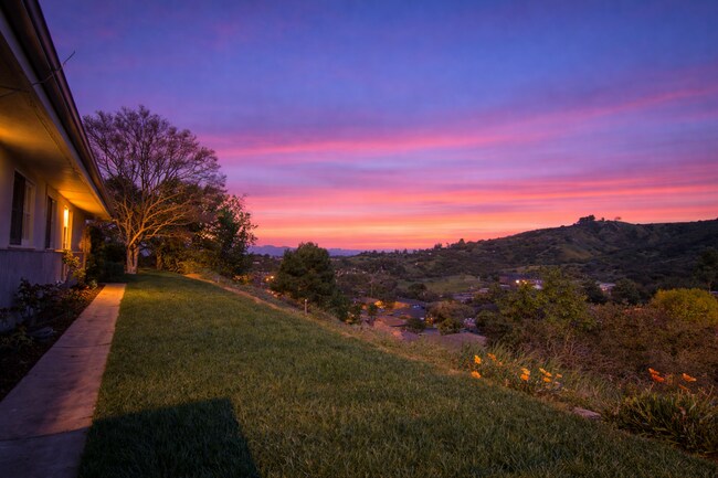 Building Photo - 22503 Charlestown Dr