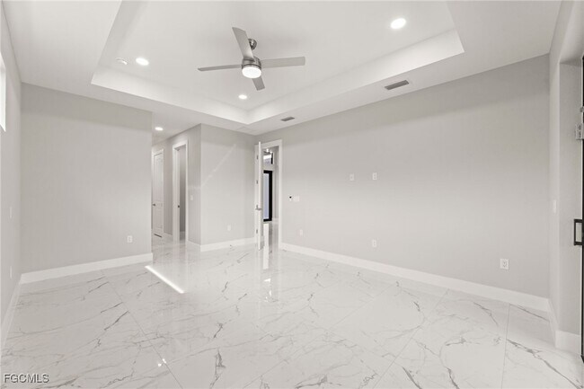 Building Photo - 2829 SW 25th Pl