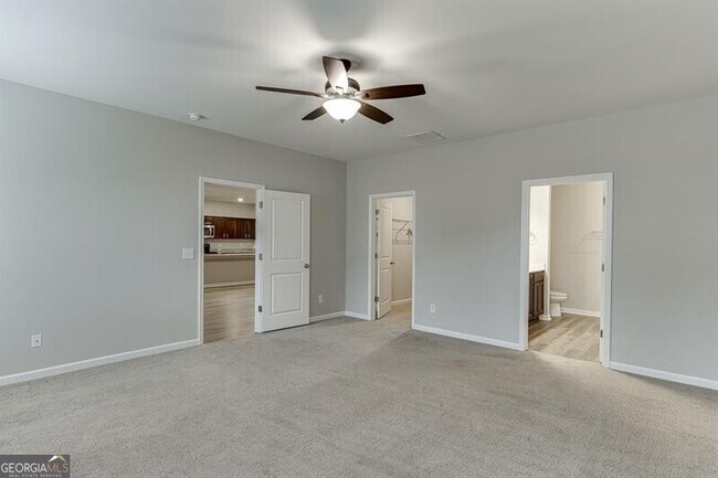 Building Photo - 145 Alexander Ln