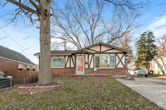 Building Photo - 7823 Clevedon St