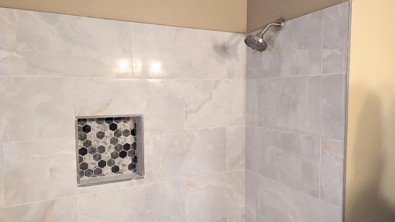 Building Photo - 5042 Mardel Ave