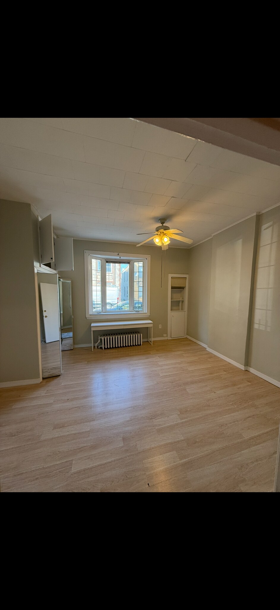 Building Photo - 207 70th St