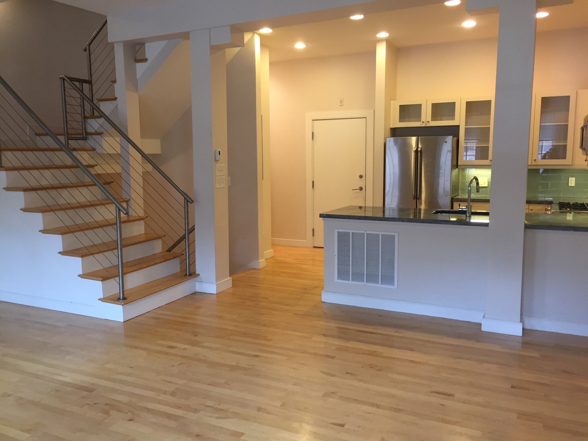 Building Photo - 75 Hamilton St