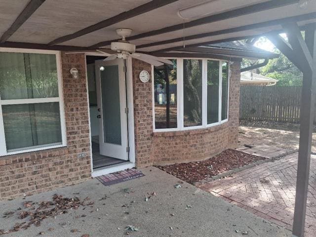 Building Photo - 2206 Sexton Dr