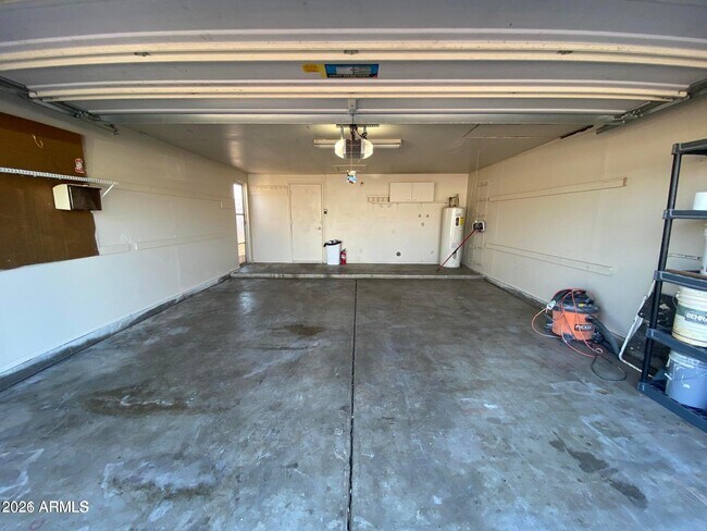 Building Photo - 2408 N Longmore St