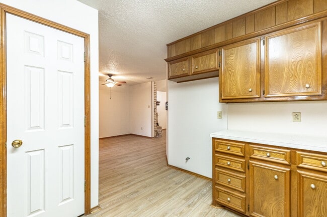 Building Photo - *Two Story Beauty in Preston Smith*