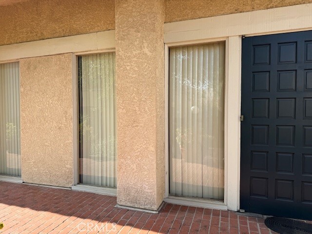Building Photo - 18307 Burbank Blvd