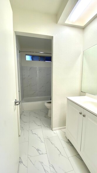 Building Photo - 23169 Golden Eye Ln