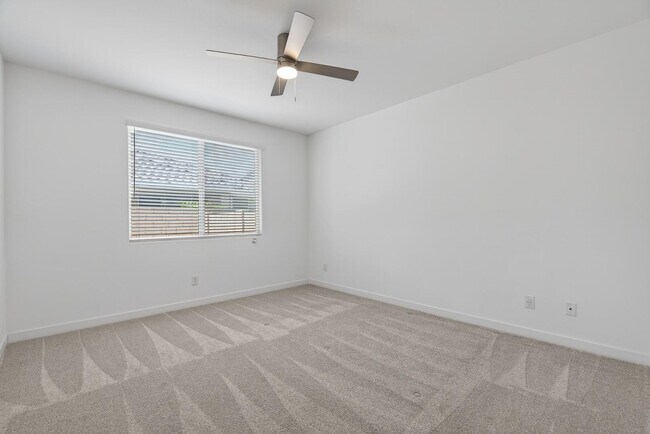 Building Photo - 24870 N 171st Ln