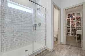 Building Photo - 327 John House Ln