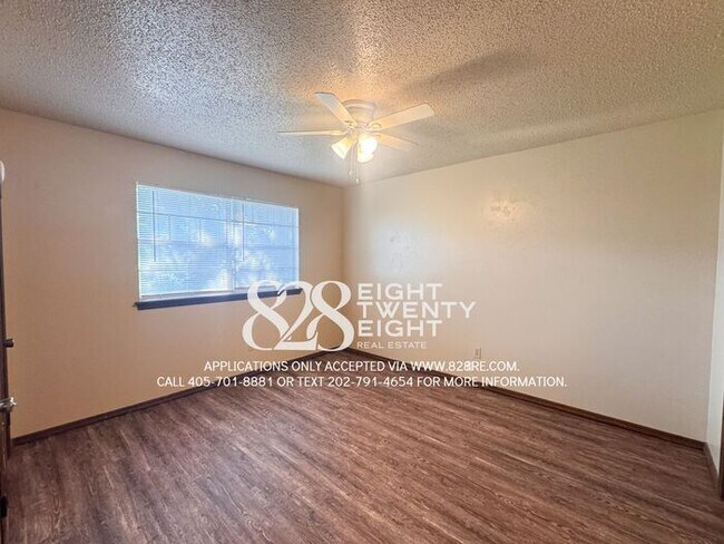 Building Photo - 3 BED/2 BATH SINGLE FAMILY HOME IN MWC!