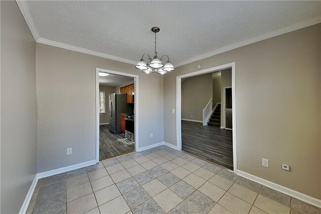 Building Photo - 3094 Calumet Cir NW