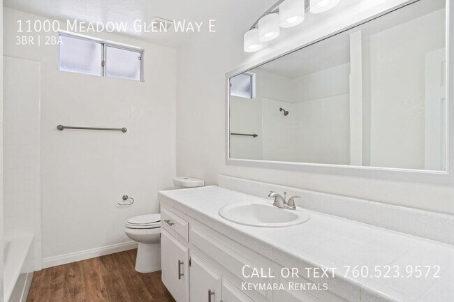 Building Photo - 11000 Meadow Glen Way E