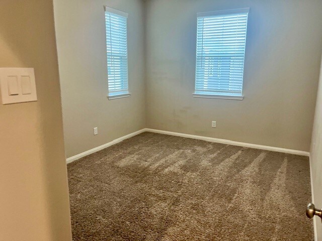 Building Photo - 3115 Flower Market Ln