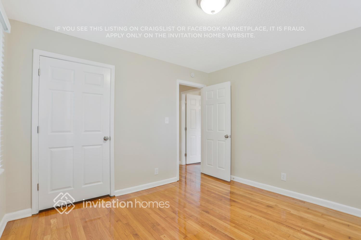 Building Photo - 317 Bromack Dr SE