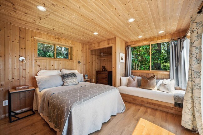 Building Photo - 12732 Sir Francis Drake Blvd