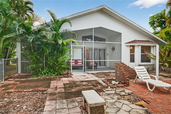 Building Photo - 18015 Horseshoe Bay Cir