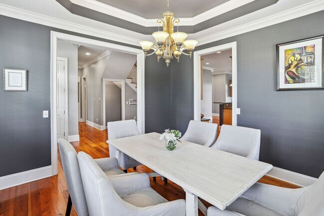 Building Photo - Luxury Waterfront Estate with Deepwater Access