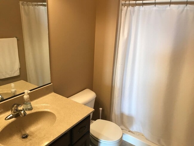 Building Photo - 2815 Northridge Pkwy