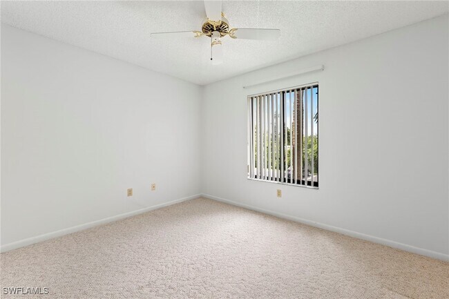 Building Photo - 9970 Sailview Ct