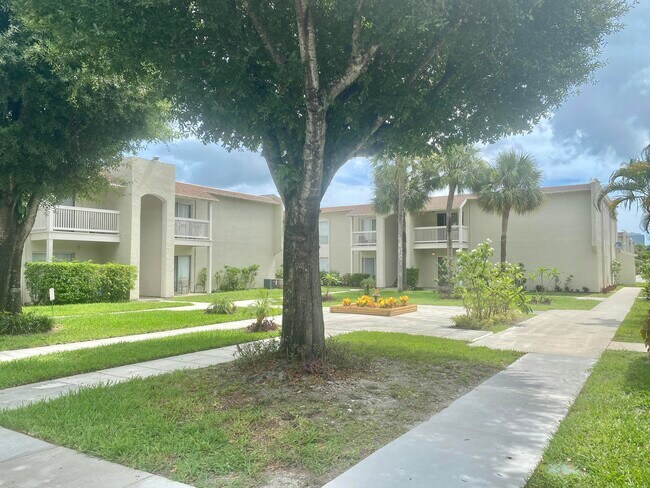 Building Photo - 1500 N Congress Ave