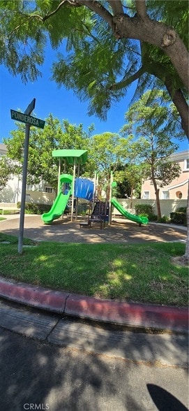 Building Photo - 14941 Eureka Ct