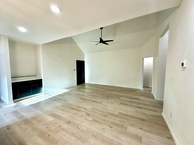 Building Photo - 2617 47th St