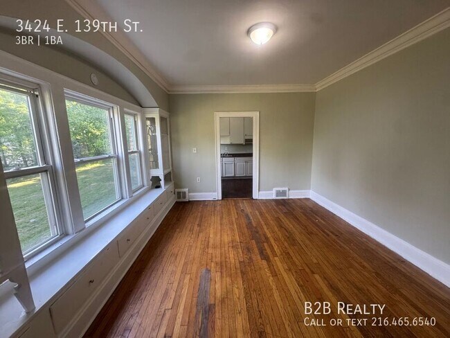 Building Photo - 3424 E 139th St