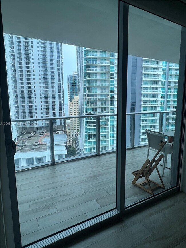 Building Photo - 1100 S Miami Ave