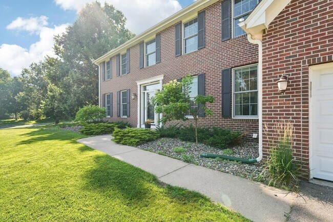 Building Photo - 1477X Langdon Pl