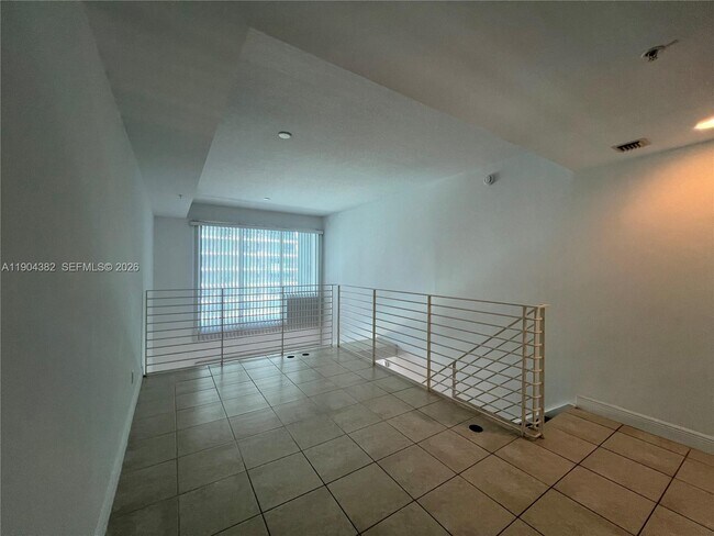 Building Photo - 60 SW 13th St