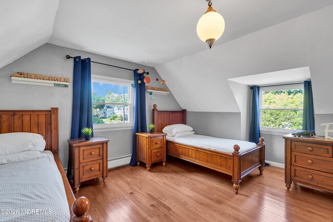 Building Photo - 519 Ryeside Ave