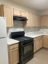 Building Photo - 84 Seabreeze Way