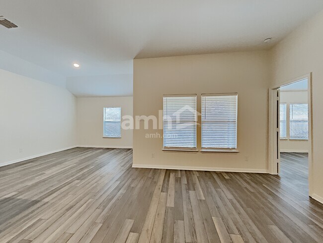 Building Photo - 7933 Cactus Plum Drive