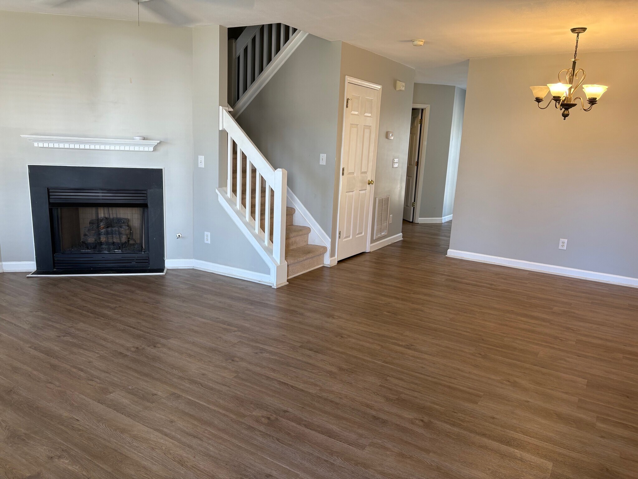 Building Photo - 4642 Cross Ridge Ln