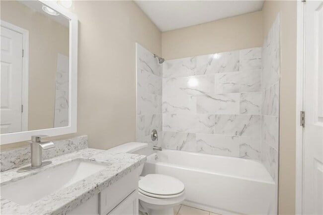 Building Photo - 40665 Ranch Rd