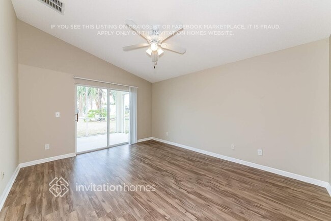 Building Photo - 4821 Sabal Harbour Dr