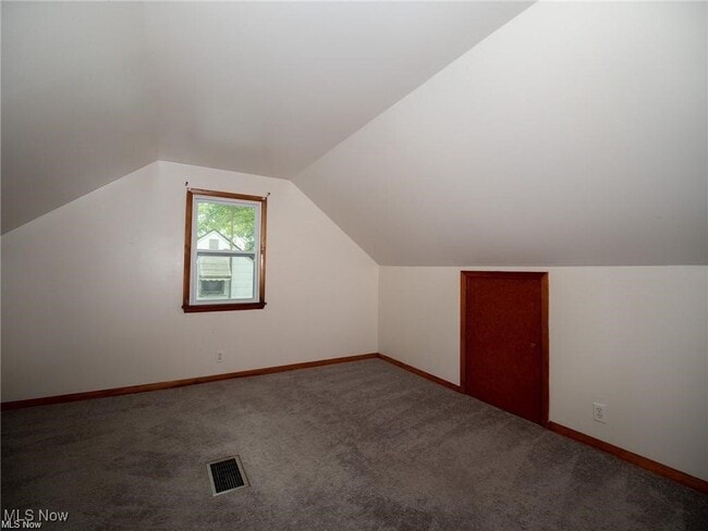 Building Photo - 1782 Beechwood St NE