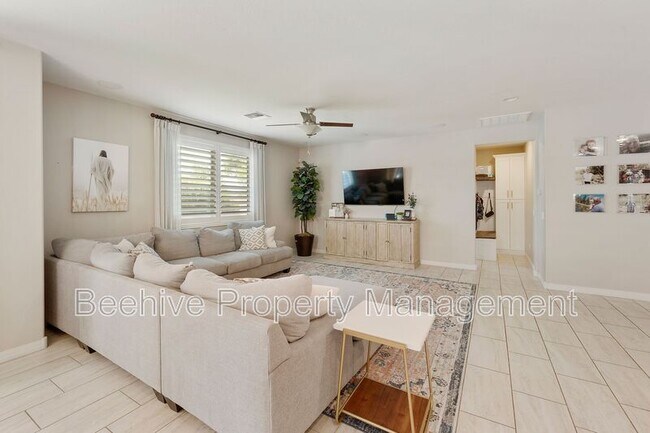 Building Photo - 22282 E Pickett Ct