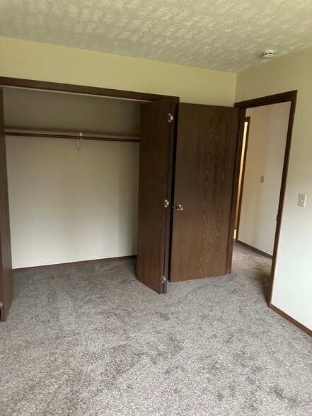 Building Photo - 6511 E 8th Ave