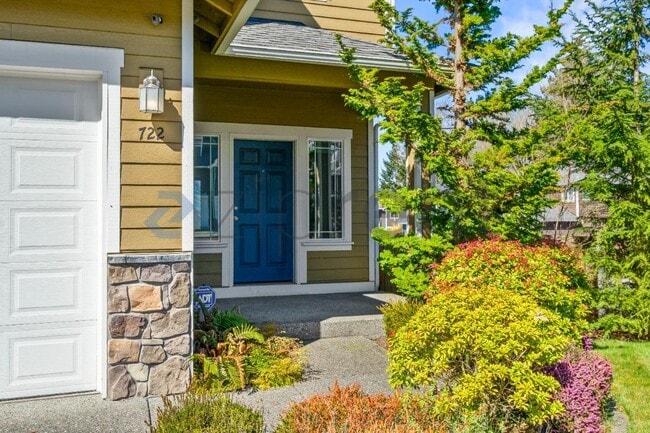 Building Photo - 722 85th Dr SE