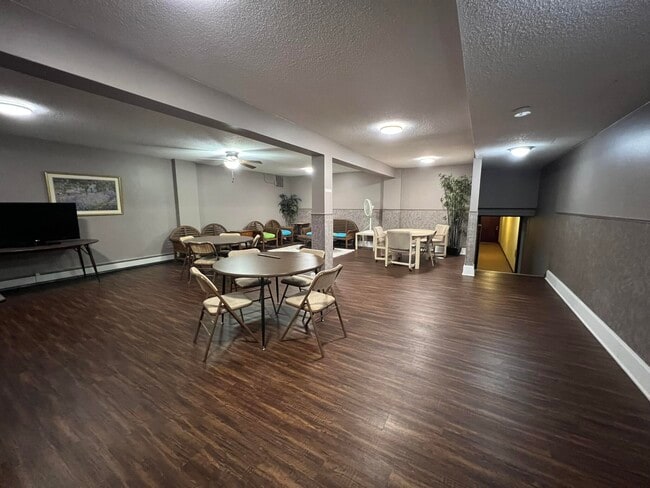 Building Photo - 255 Elmwood Ave