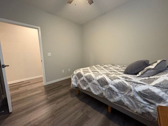 Building Photo - $1,150 | 2 Bedroom, 2 Bathroom Apartment | No Pets | Available for February 1st, 2026 Move In!