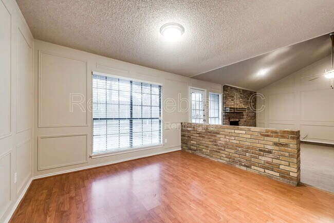 Building Photo - 4806 Stage Line Dr