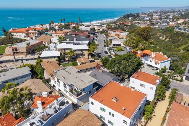 Building Photo - 237 Avenida Montalvo