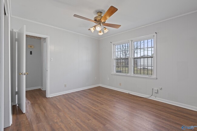 Building Photo - 1611 Clb Vw Dr NW