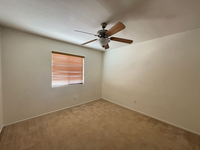 Building Photo - Single Story West Rosamond Home