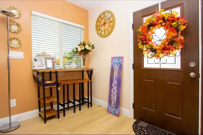 Building Photo - 430 Jefferson St