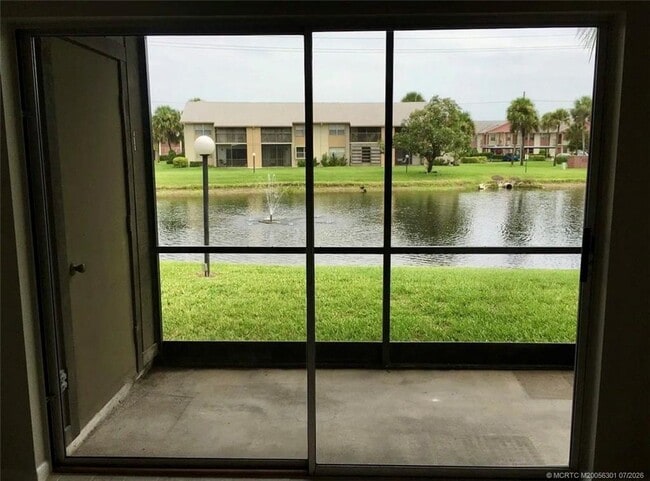 Building Photo - 3111 SE Aster Ln