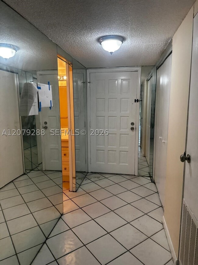 Building Photo - 6300 S Falls Cir Dr